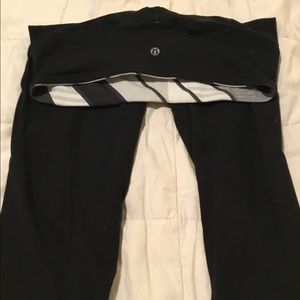 Black reversible wunder under leggings